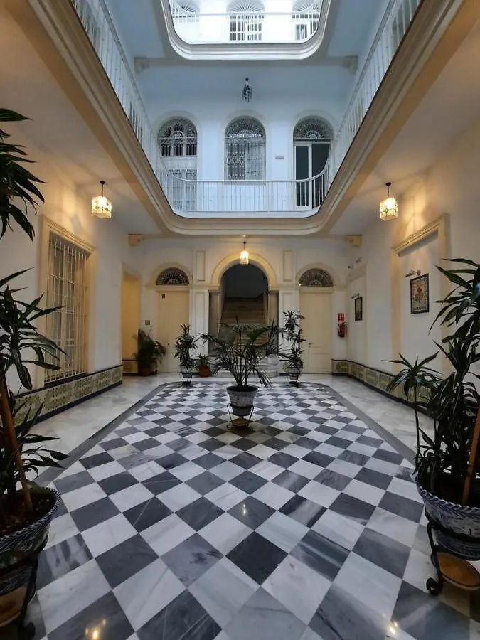Luminoso Duplex En Centro Historico Apartment Cadiz